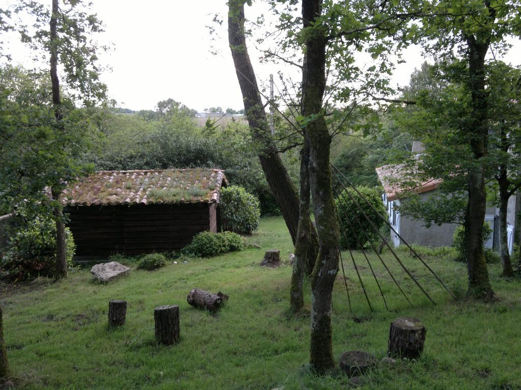 La Cabane Des Beaux Chenes Evrunes Exterior photo